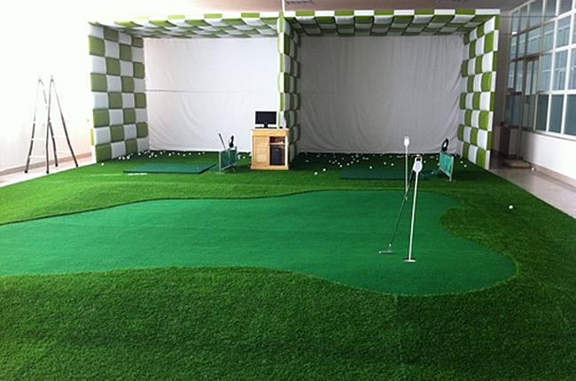 Indoor Golf Putting Greens Indoor Golf Putting Greens
